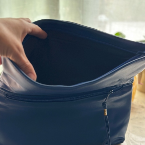 Electric Blue Almando Originals Clutch - Picture 4 of 6